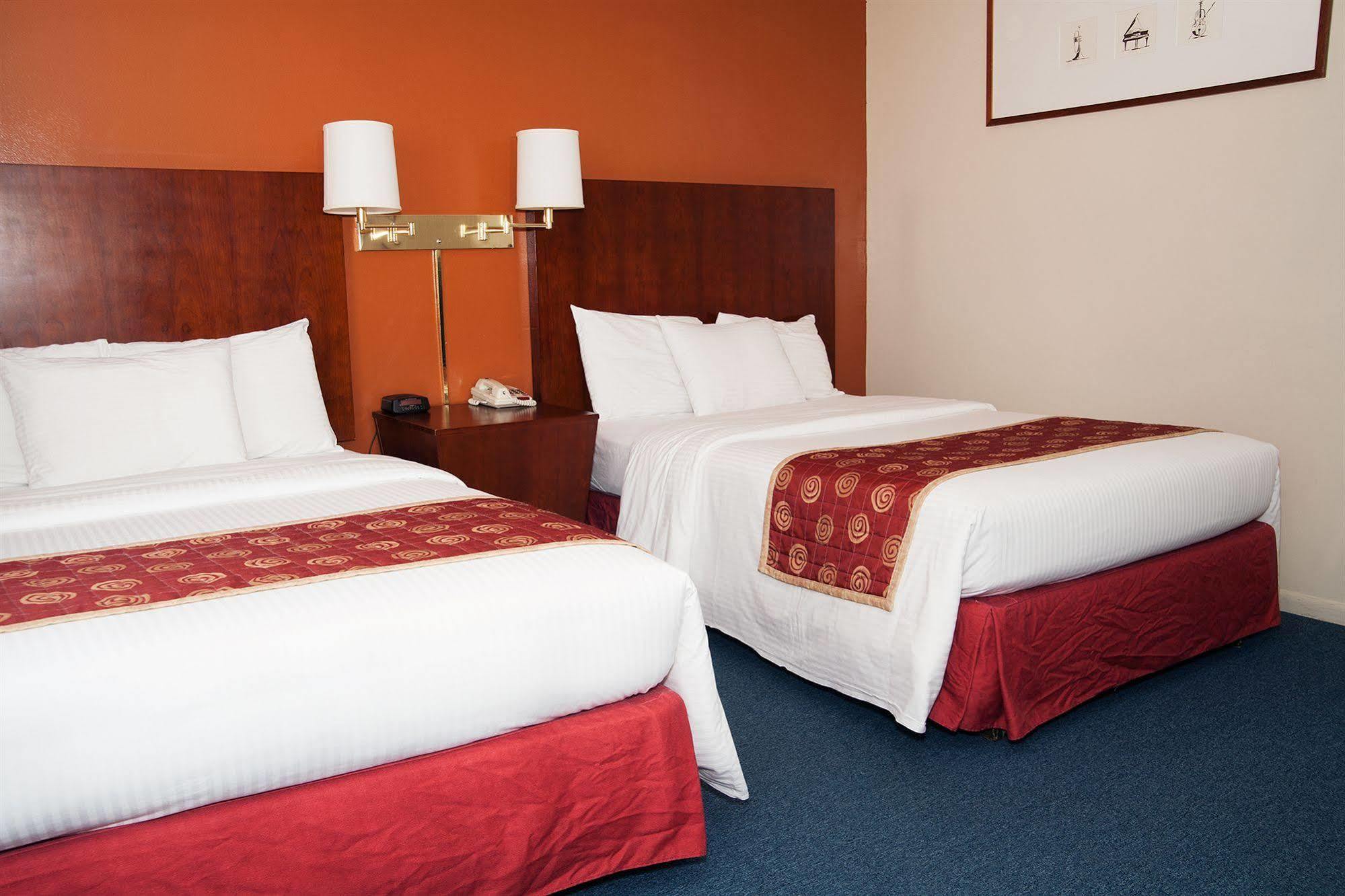 Red Carpet Inn And Suites プリマス エクステリア 写真