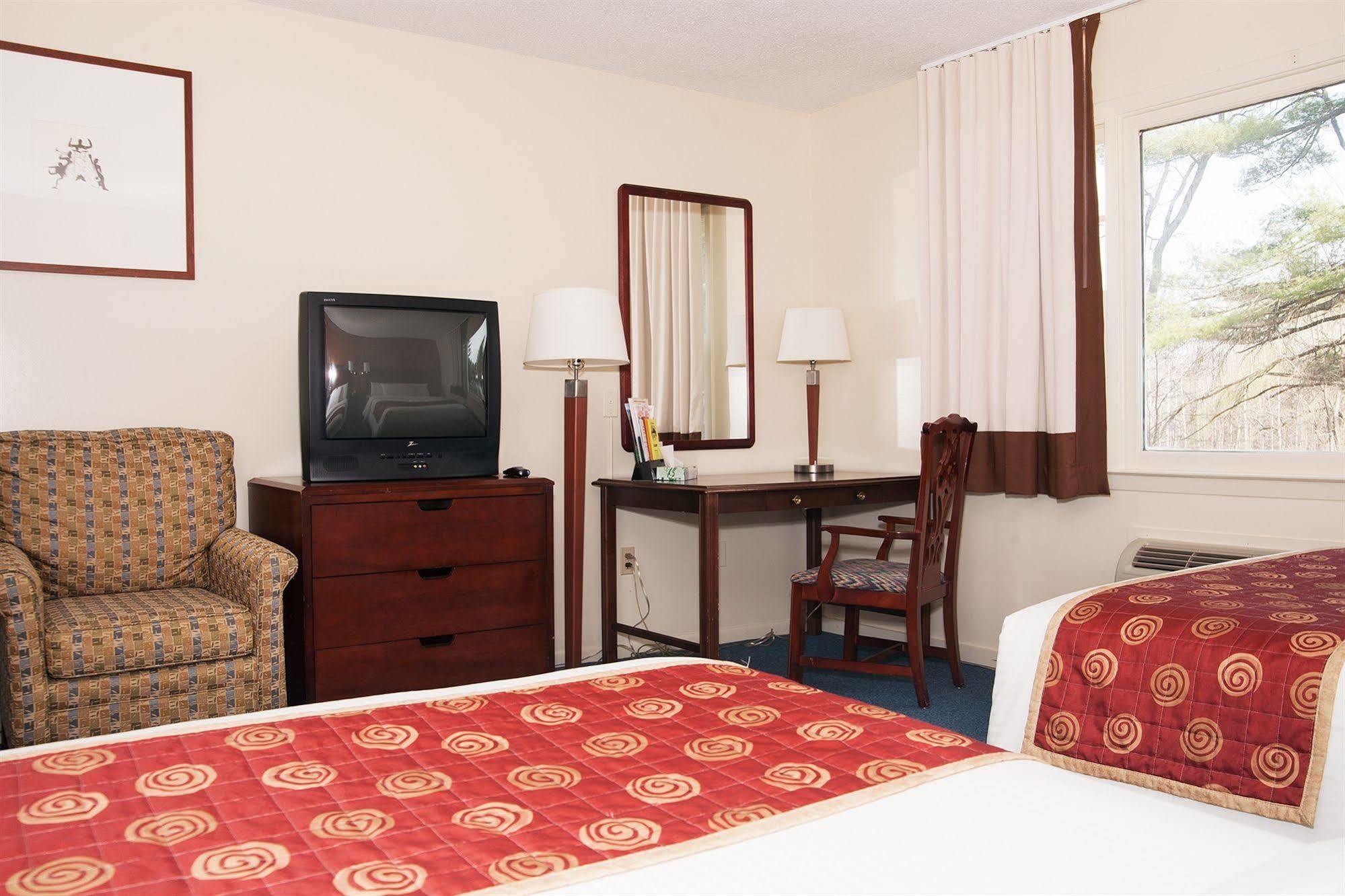 Red Carpet Inn And Suites プリマス エクステリア 写真